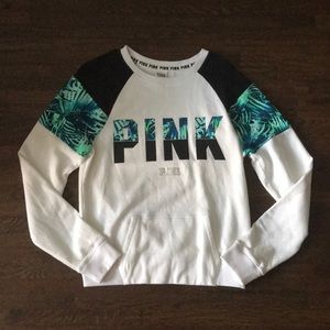 PINK long sleeve sweatshirt with kangaroo pocket